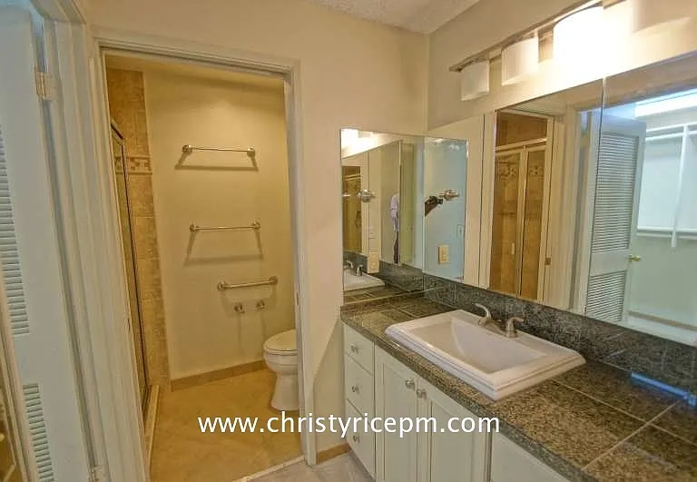 137 143rd Pl NE #30 — Photo 21