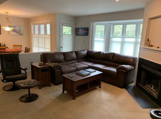 911 Washington St APT 202, Raleigh, NC 27605