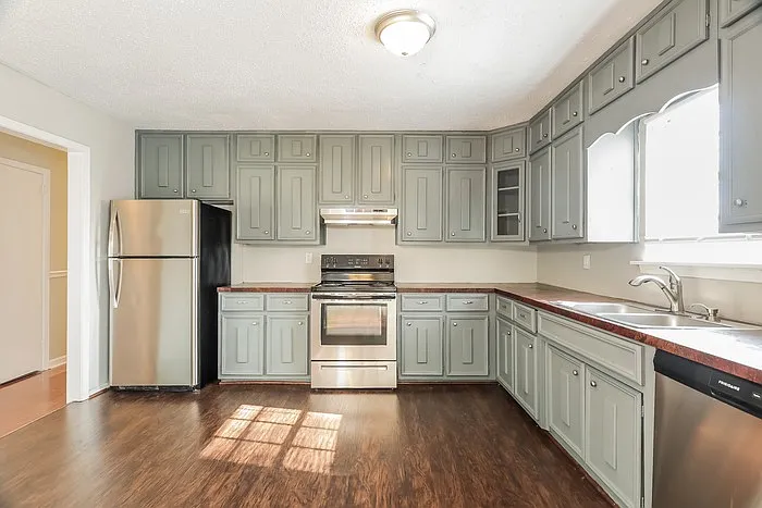 345 Saint John Rd NW — Photo 6