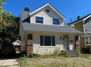 2031 Harrison St, Erie, PA 16510