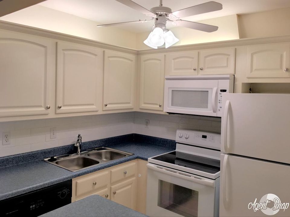 1st image of 110 Cypress Club Dr APT 116