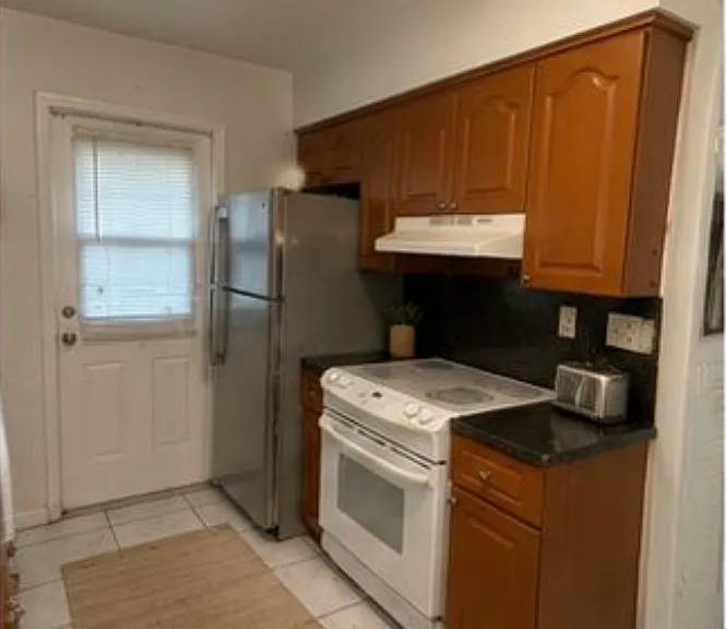 7481 SW 10th Ct #201C — Photo 4