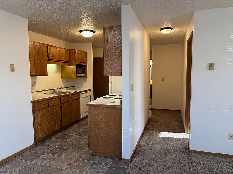 Gatewood Apartments — Photo 12