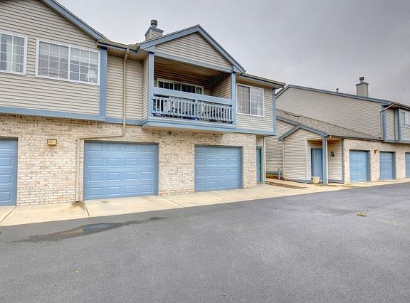 2nd image of 2408 Windward Blvd Unit 207