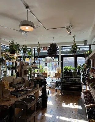 Rented by Pear NYC LLC | media 57