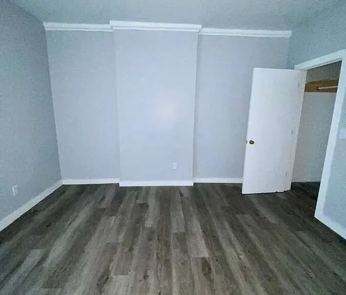 60 Yonkers Ave — Photo 2