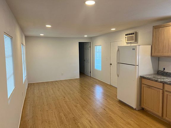 3rd image of 6030 150th Ave N #23