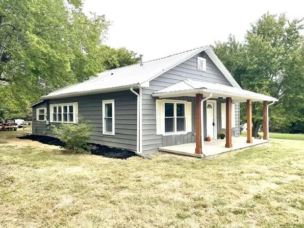 16751 Dawson Rd, Dawson Springs, KY 42408