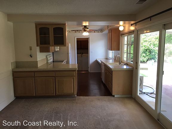 2nd image of 857 N Kellogg Ave
