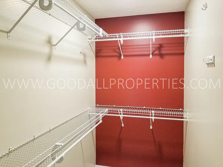 2420 Pine Ct — Photo 13