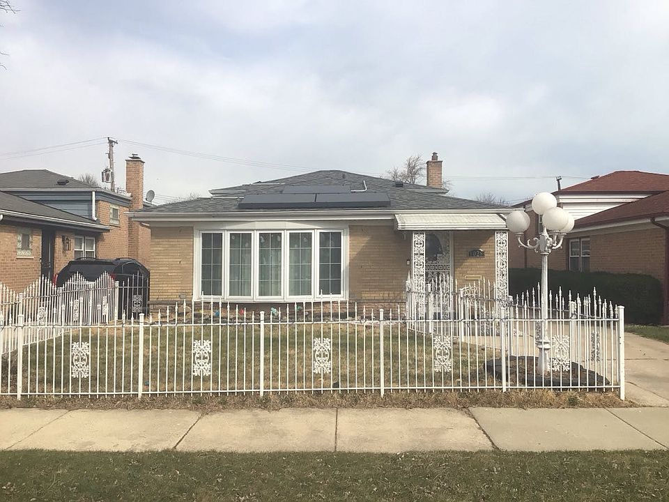1st image of 1028 W 107th Pl