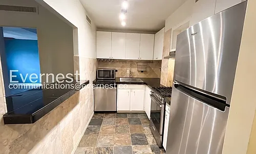 2285 Peachtree Rd NE Photo 1 2285 Peachtree Rd NE Photo 1