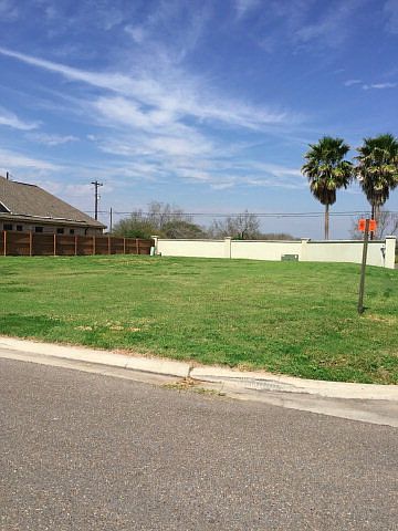 2nd image of 2500 Denton Creek Ave