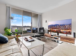 2016 Fullerton Ave #1808, North Vancouver, BC