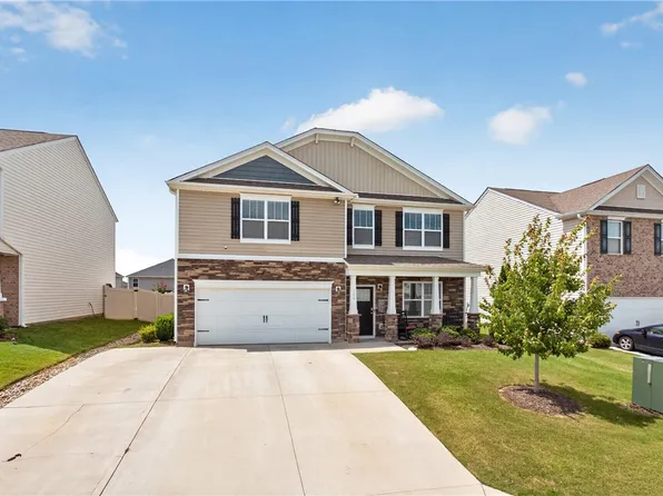 109 Rockway Rd, Simpsonville, SC 29680