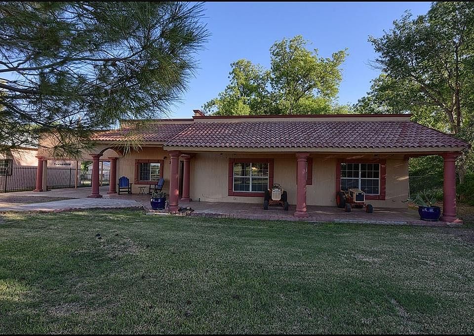 1st image of 420 Lindbergh Ave