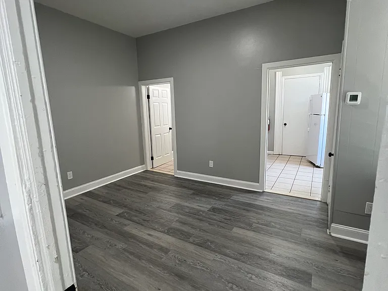 832 Dekalb St #1 — Photo 12