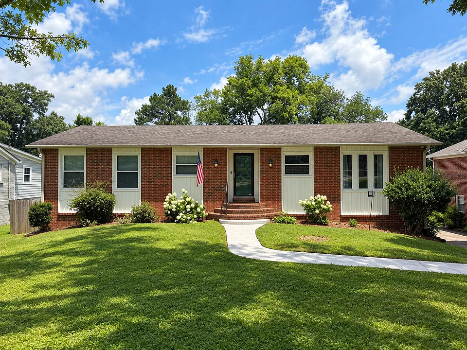 1033 Rolling Fields Cir