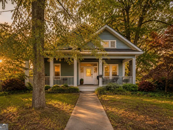 1343 Saint Michael Ave, East Pt, GA 30344