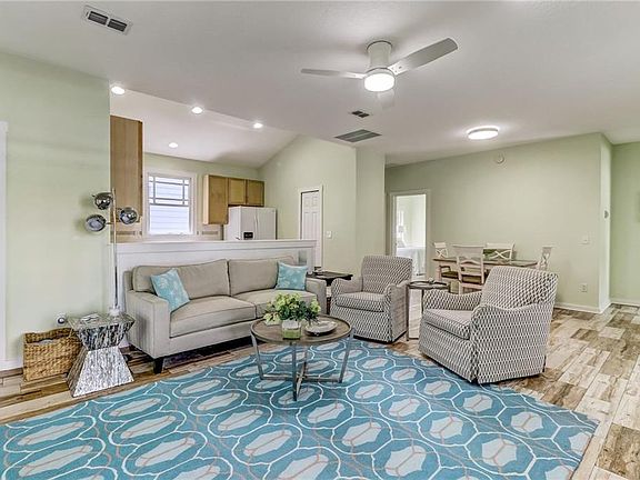 5th image of 1604 Ruskin Ln