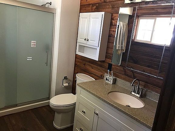 Masterbed Room Bath A