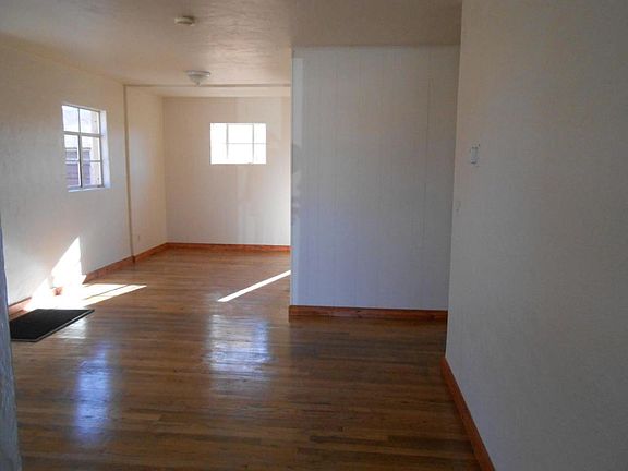 2nd image of 223 Dalies Ave