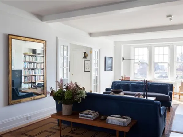 302 West 12th Street image 1 of 12