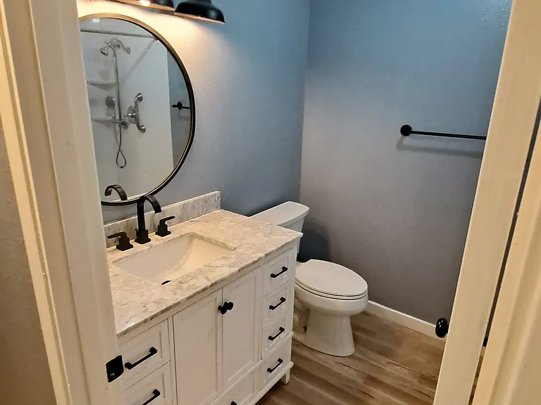 1316 S Woodlawn St — Photo 24