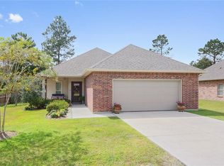 109 Meadow Spring Pl, Covington, LA 70435