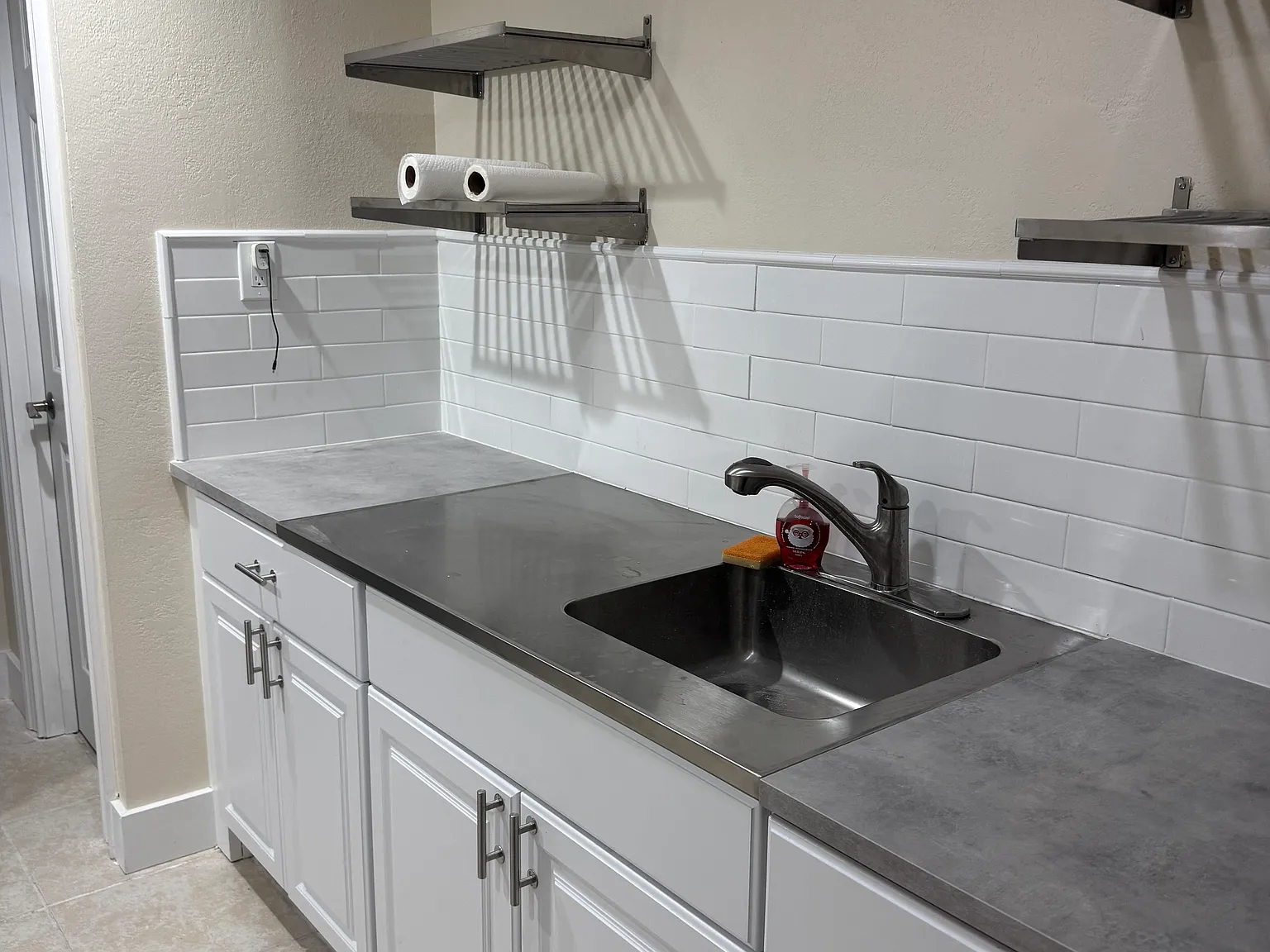 2 bed, 1134 sqft, $1,850 — Photo 2