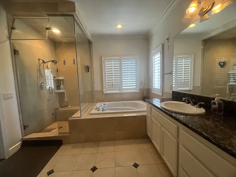 525 S 5th Ave #C — Photo 21