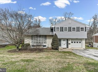 106 Lindbergh Ave, Broomall, PA 19008