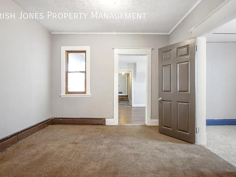 151 Howell St #1 — Photo 7