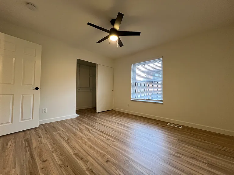 1260 N And South Rd — Photo 10