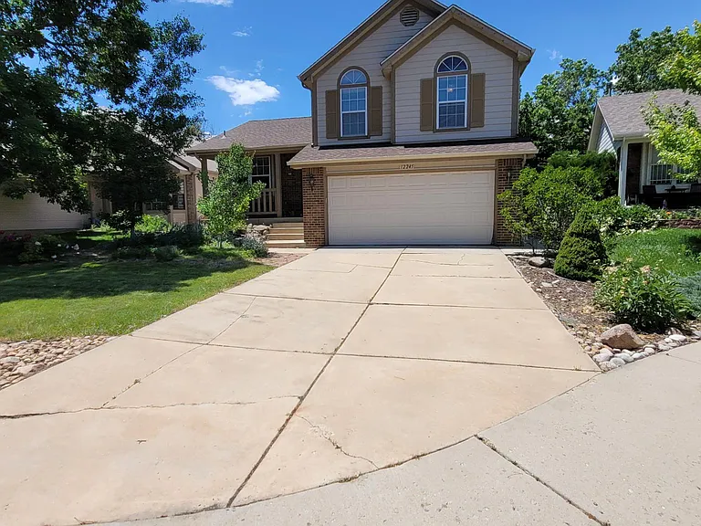 12245 Sunflower St — Photo 1