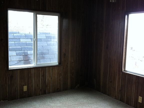 2nd image of 1309 N Pioneer Peak Dr