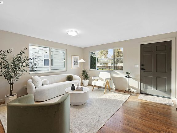 5th image of 5520 SE Reedway St