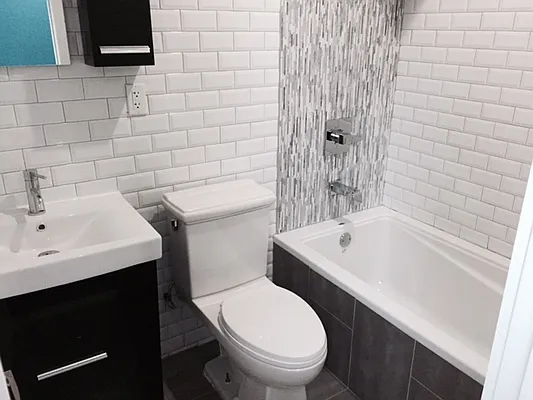 Rented by Premier Metro Realty Corp | media 39
