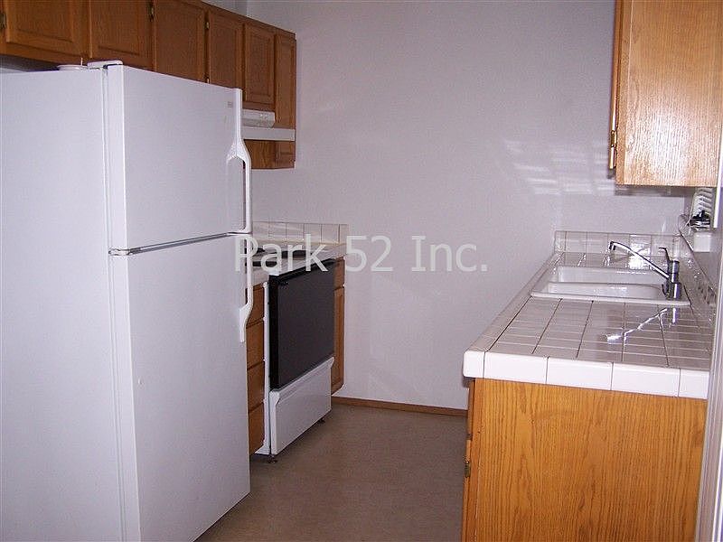 1st image of 4318 S Alder St