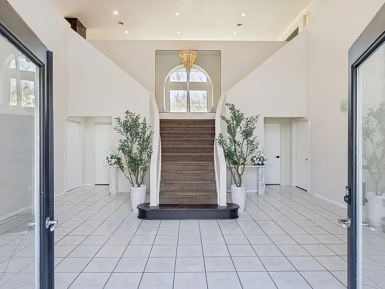 1397 Glencoe Ave — Photo 10
