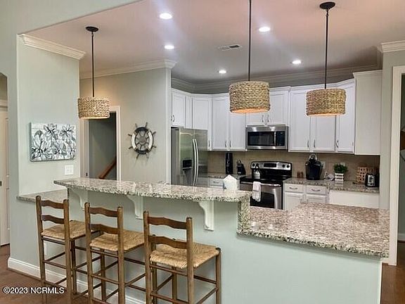 4th image of 3228 Sea Grass Ct
