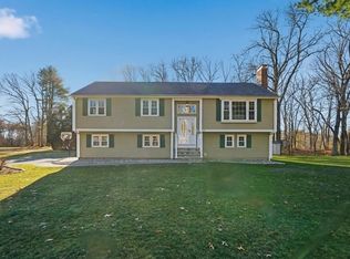 29 Thayer St, Northborough, MA 01532