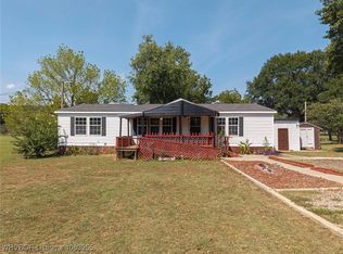 611 E Wilshire Blvd, Sallisaw, OK 74955