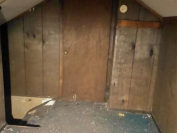 4th image of 720 Matthews Ave