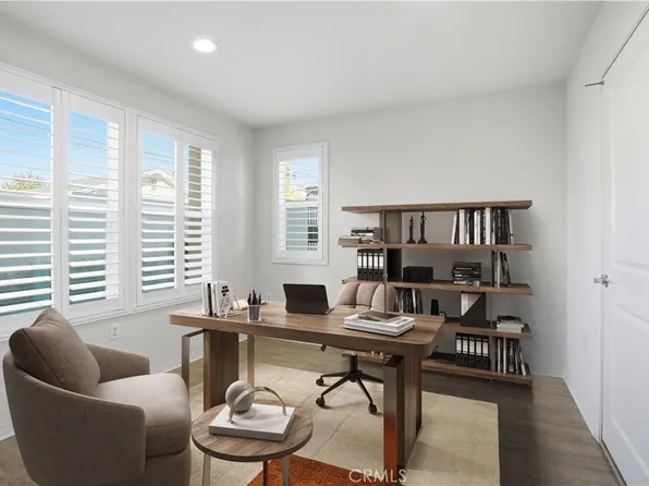 811 N Dalton Ave #105, Azusa, CA 91702