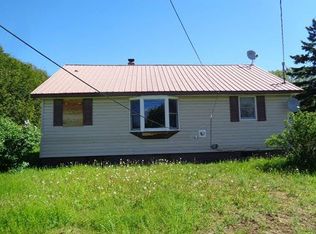 15 Washburn Rd, Presque Isle, ME 04769