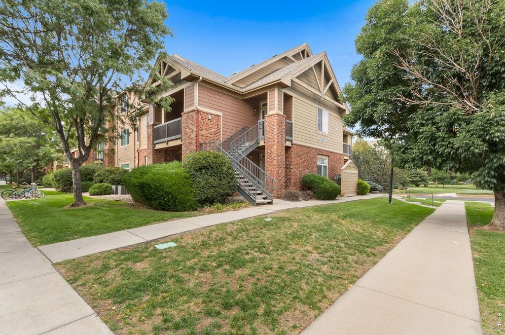 2133 Krisron Rd #B205