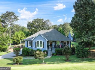 23 Indian Hills Dr, Rydal, GA 30171