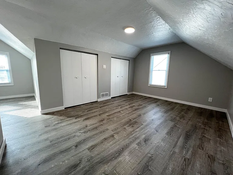 5043 N Barton Rd — Photo 4