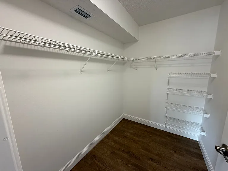 2226 Arbour Walk Cir #1913 — Photo 13